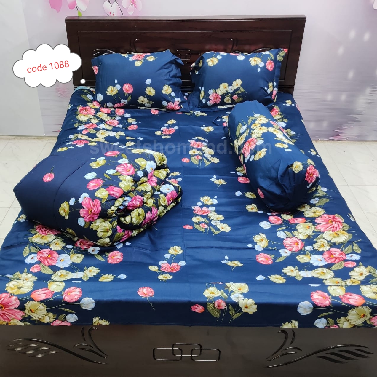 Premium quality 5 pcs comforter sets code 1088