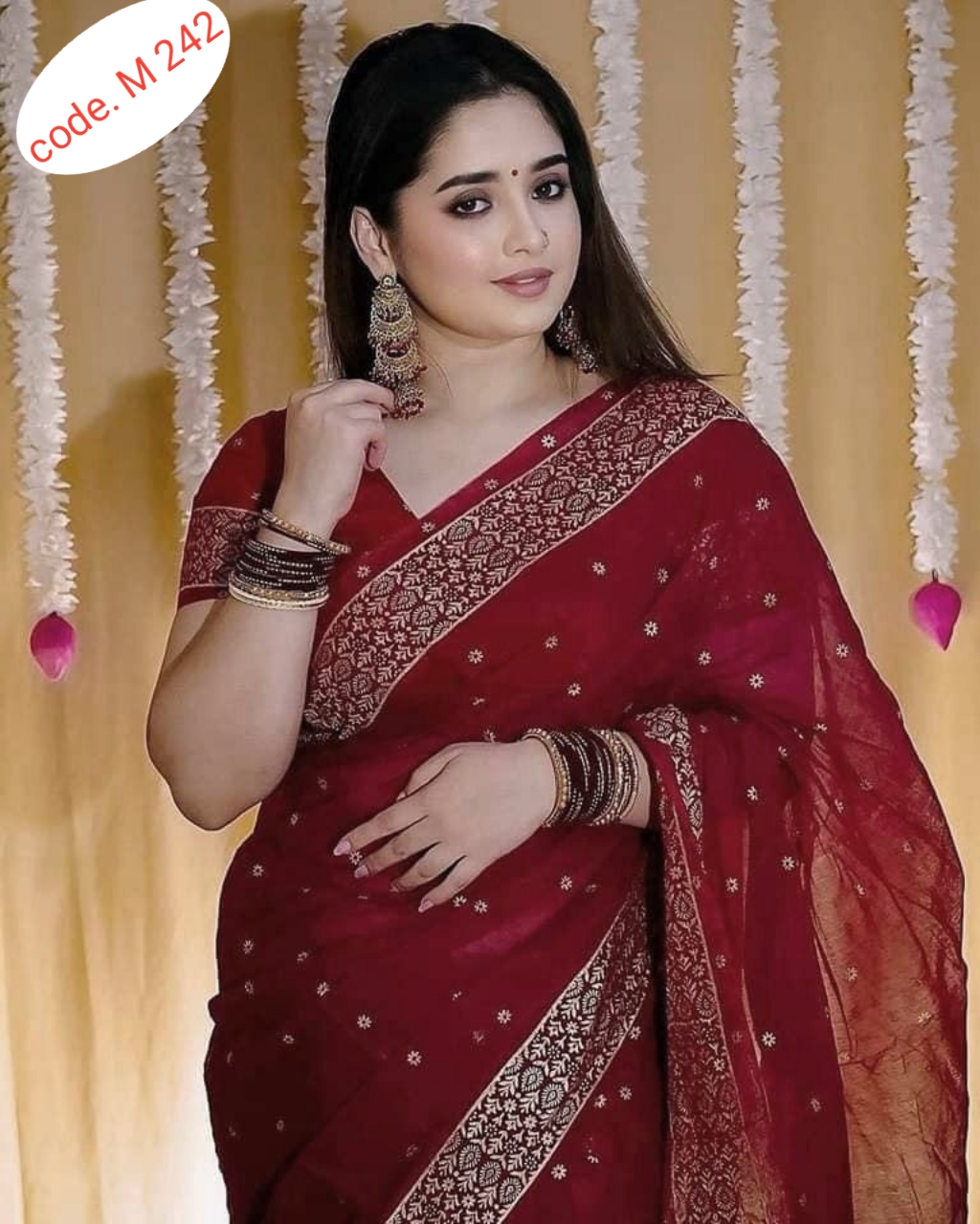 Primiyam half silk saree code. M 242