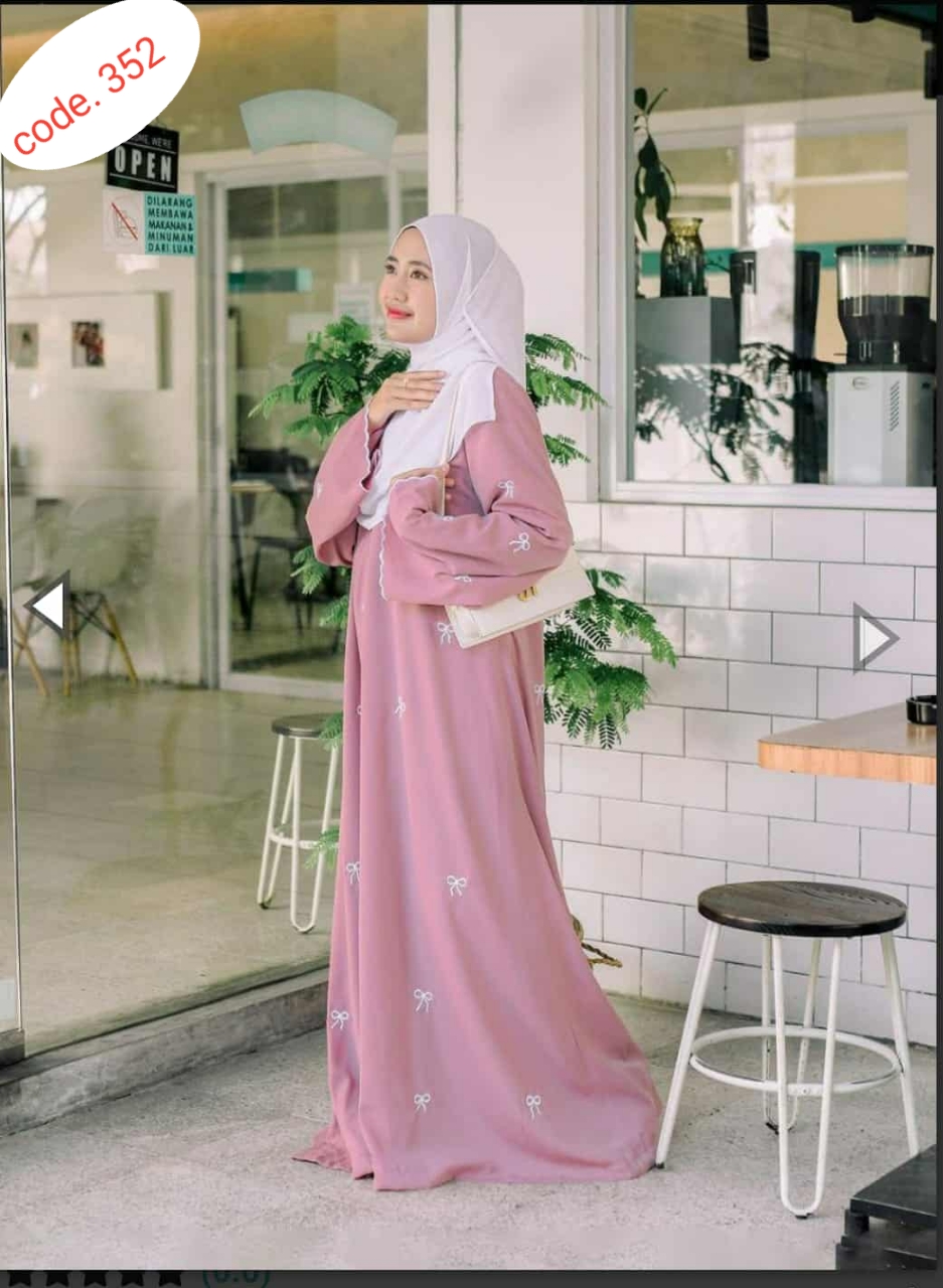 Puki 1 Imported dubai cherry Borka code. 352