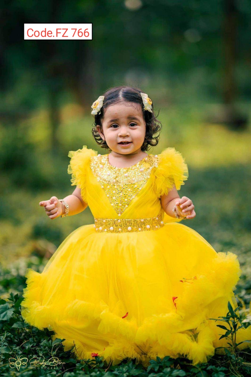 Baby party dress code. FZ 766