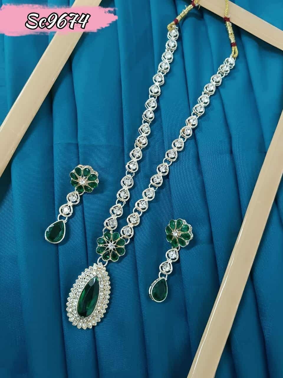 Jewelry collection Sc 9674